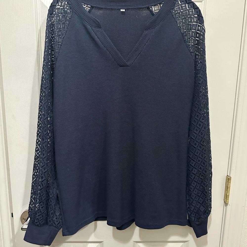 Navy Blue Women’s Lace Long Sleeve V-neck Top